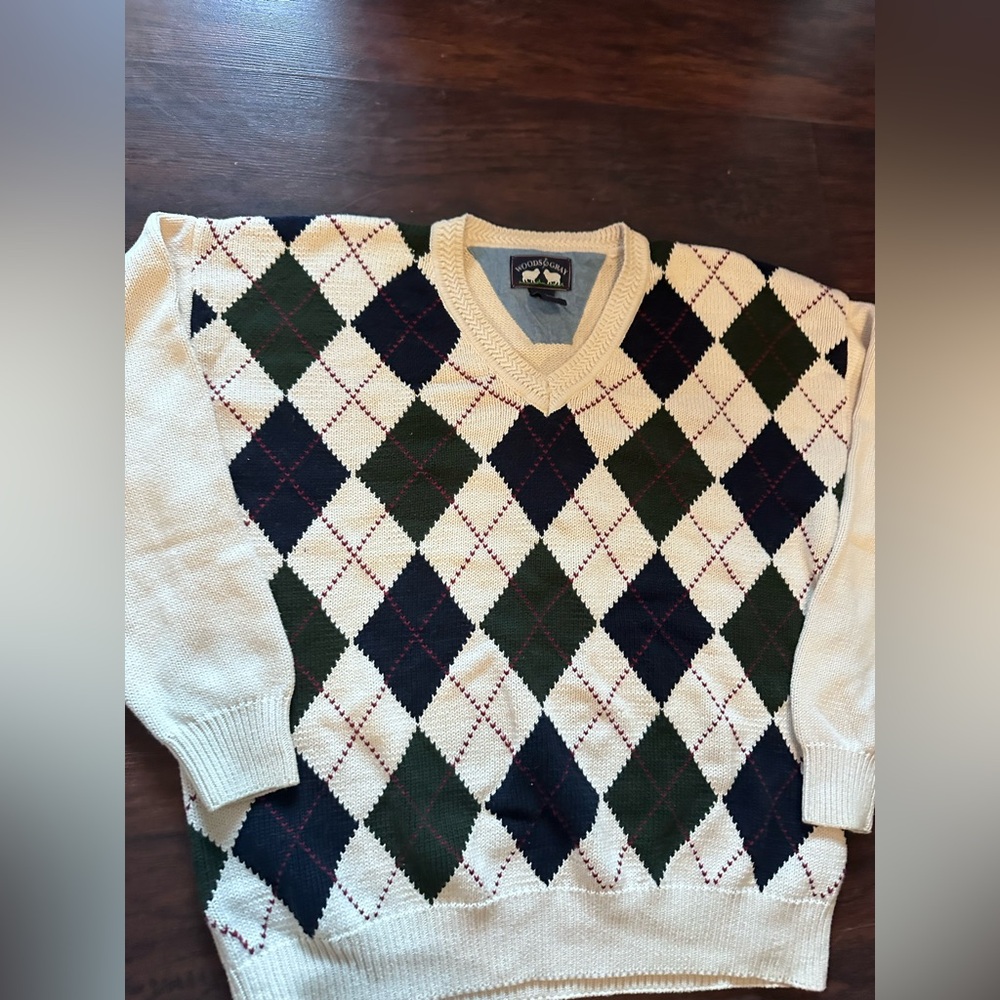 Woods and Gray Argyle Knit Sweater – Size Large